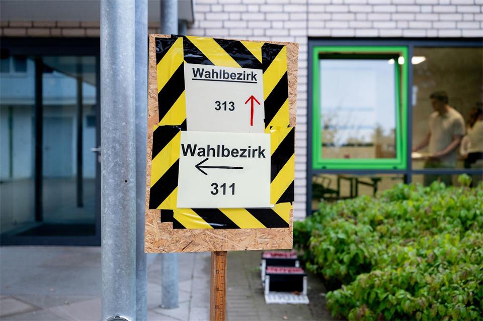 Die CDU ist bei den Kommunalwahlen in Niedersachsen auf Kreisebene nach vorläufigem Ergebnis stärkste Kraft.Hauke-Christian Dittrich/dpa