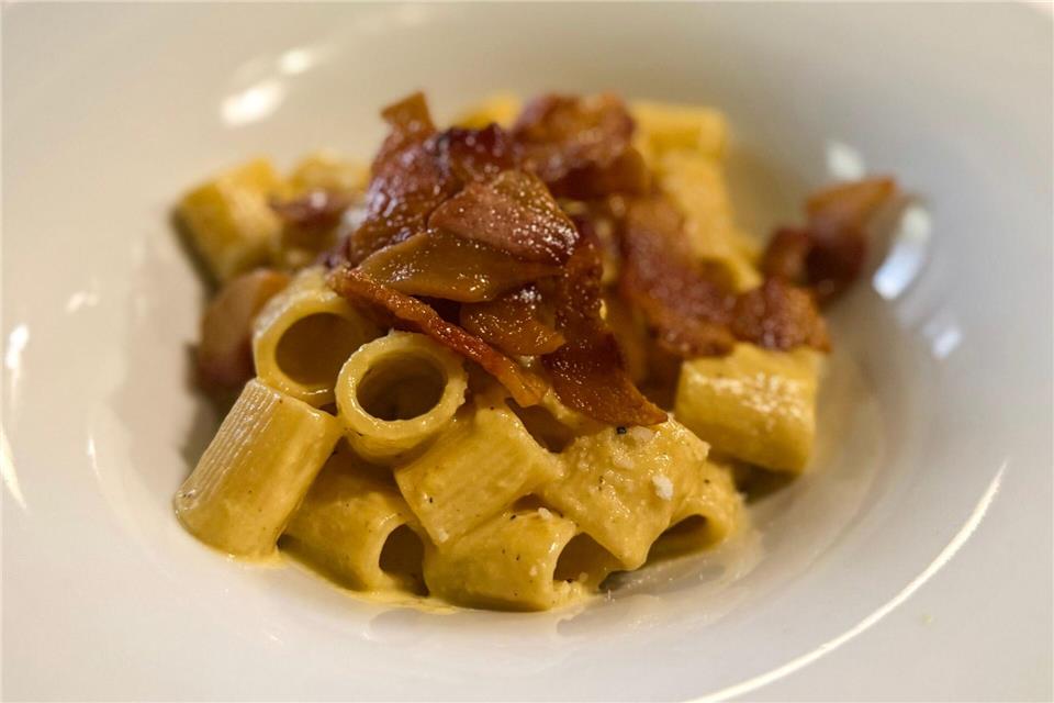 Die Carbonara: Immer schon italienisch oder eingeführt aus den USA?Christoph Sator/dpa