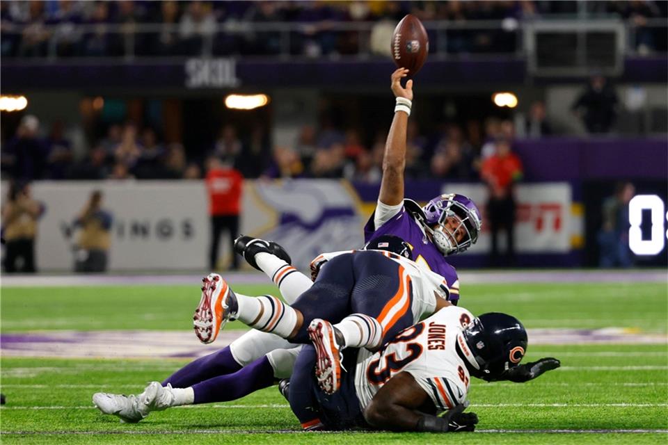 Die Chicago Bears gewinnen das NFL-Duell mit den Minnesota Vikings.
