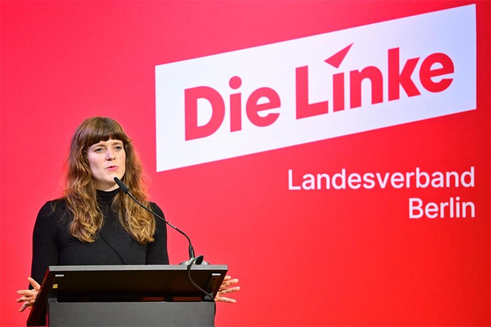 Die Co-Landeschefin der Linken, Kerstin Wolter, sieht neben der Vergesellschaftung großer Wohnungskonzerne noch weitere Instrumente im Kampf gegen die Wohnungskrise. (Archivbild)Sebastian Gollnow/dpa