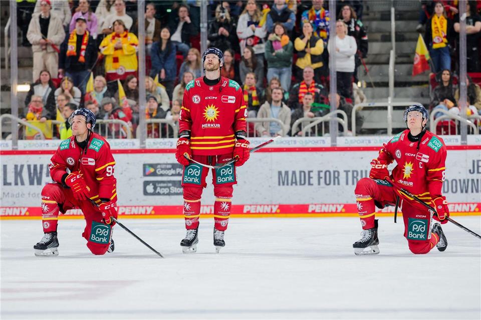 Die DEG steht als sportlicher Absteiger fest.Rolf Vennenbernd/dpa
