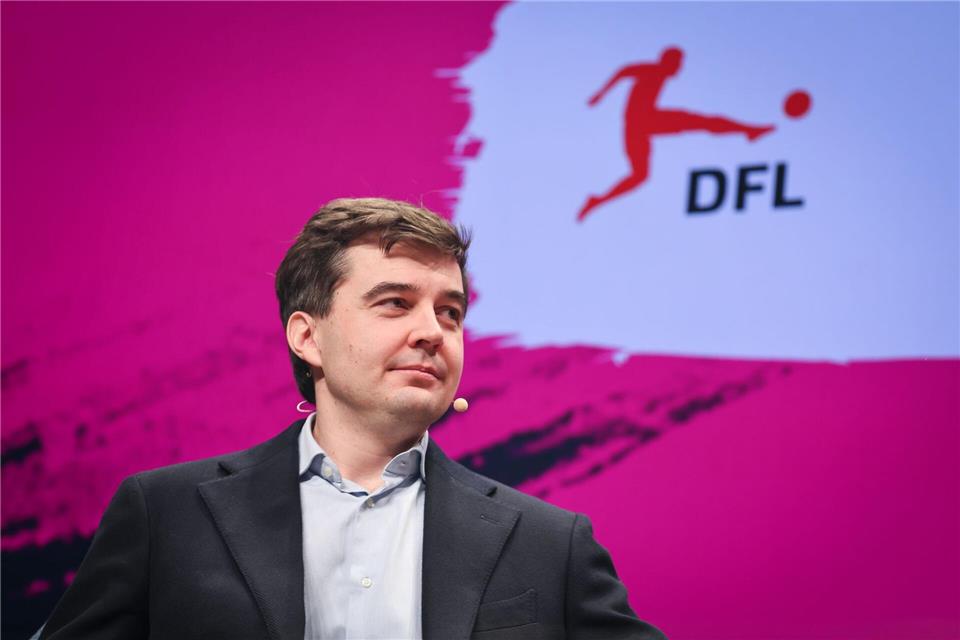 Die DFL um Geschäftsführer Steffen Merkel erzielt bei der Auslandsvermarktung gleichbleibende Einnahmen.Christian Charisius/dpa