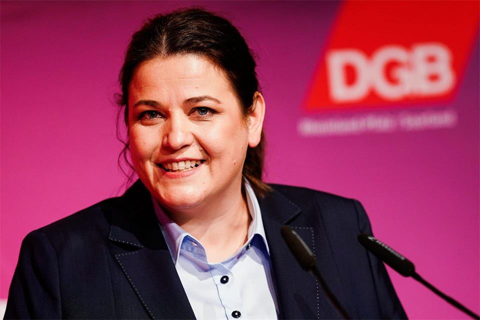 Die DGB-Vorsitzende für Rheinland-Pfalz und das Saarland fordert Verbesserungen für die Menschen im Alltag. (Archivbild) Uwe Anspach/dpa