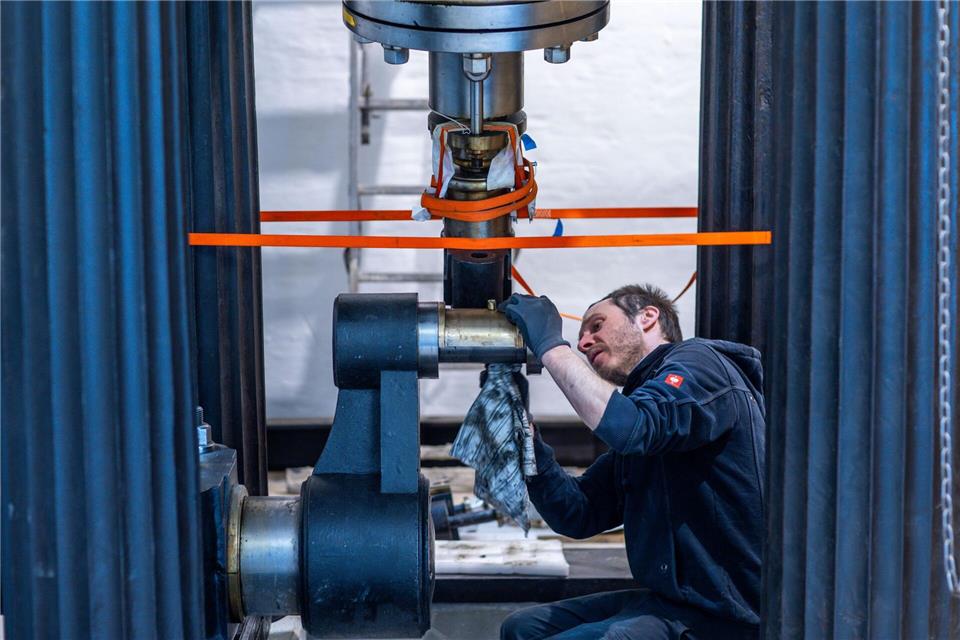 Die Dampfmaschine war von 1840 bis 1900 in einer Tuchfabrik in Plau am See in Betrieb.Jens Büttner/dpa