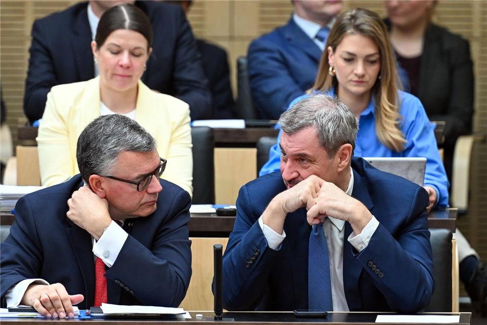 Die Debatte im Bundesrat zur Umsetzung der Reform des Gemeinsamen Europäischen Asylsystems (GEAS) in deutsches Recht fiel knapp aus.Soeren Stache/dpa