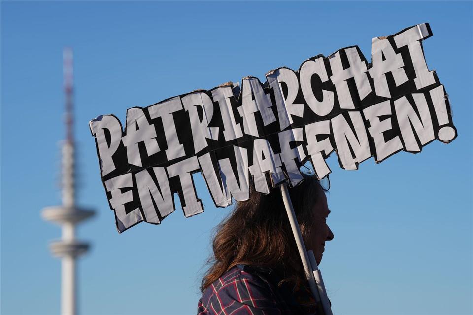 Die Demonstration richtet sich gegen das Patrichat.Marcus Brandt/dpa