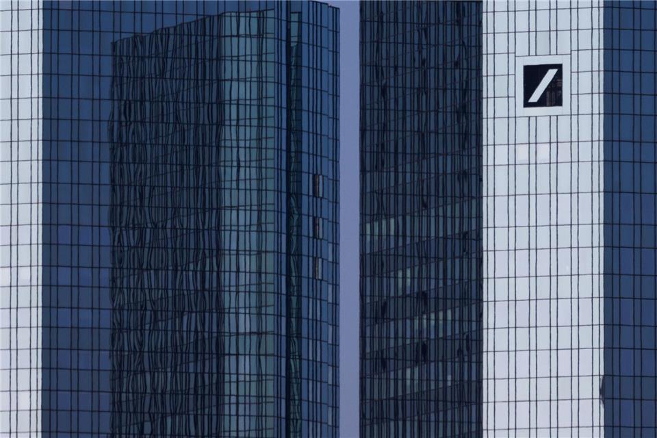 Die Deutsche Bank hat im laufenden Jahr bisher gute Geschäfte gemacht. (Archivbild)Lando Hass/dpa
