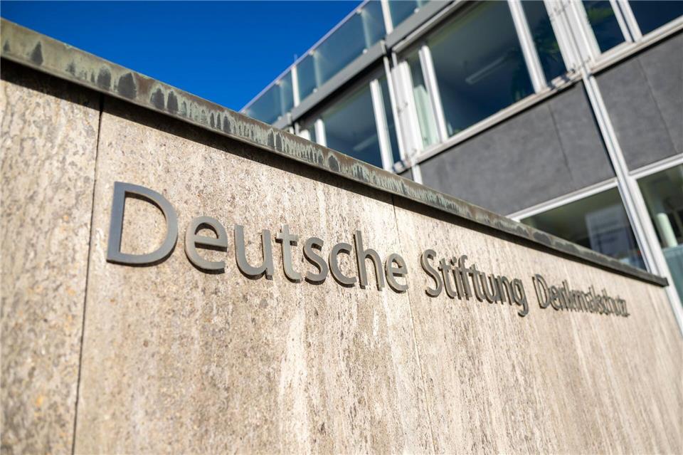 Die Deutsche Stiftung Denkmalschutz befürchtet, dass das Denkmalschutzgesetz NRW in wichtigen Bereichen zum „Papiertiger“ verkommt. (Symbolbild)Thomas Banneyer/dpa