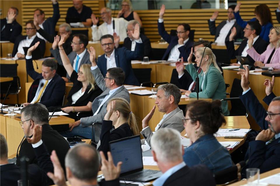 Die Diäten der Thüringer Landtagsabgeordneten werden jährlich automatisch angepasst. (Archivbild)Martin Schutt/dpa