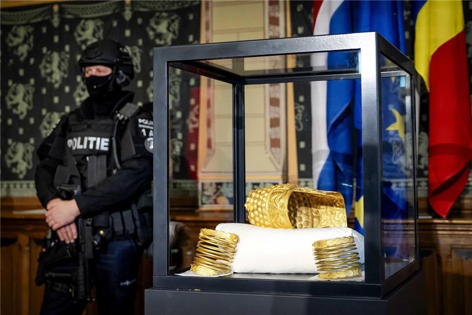 Die Diebe stahlen auch diesen Goldhelm. (Archivbild)Sem Van Der Wal/ANP/dpa