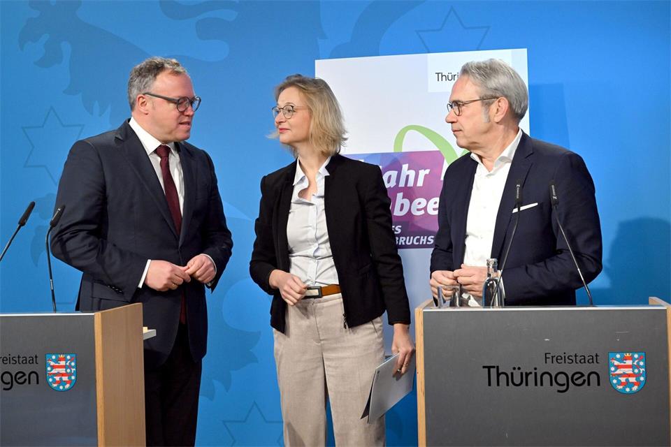 Die Diskussion über die Stabilität der Thüringer Regierungskoalition geht weiter. (Archivbild) Martin Schutt/dpa