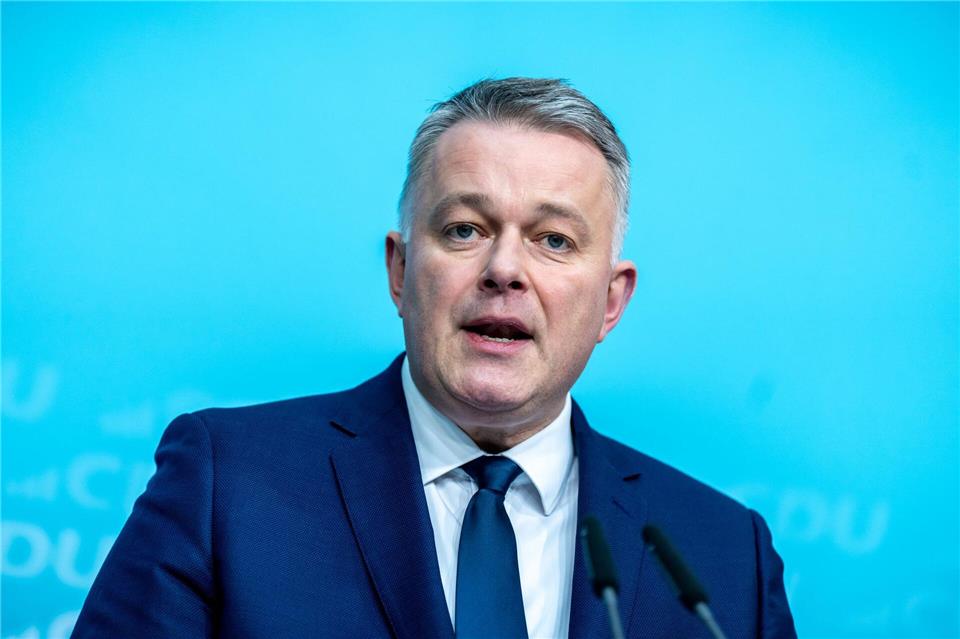 Die Diskussion um Teilzeit-Einschränkungen kommt für Gordon Schnieder zur Unzeit. (Archivfoto)Michael Kappeler/dpa