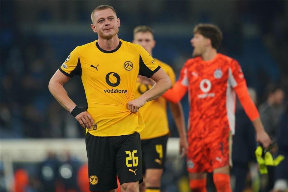 Die Dortmunder Spieler reagierten ernüchtert und enttäuscht.Ian Hodgson/AP/dpa