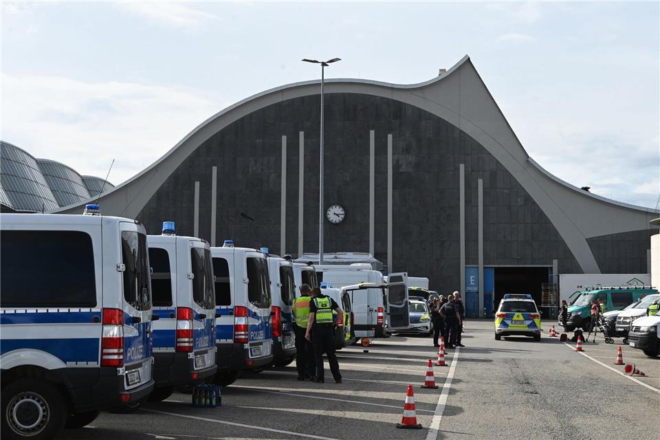 Dreitägige Aktion der Polizei gegen Drogen Die Drogen-Schwerpunktkontrolle am Großmarkt in Hamburg ist Teil einer dreitägigen Aktion.David Hammersen/dpa