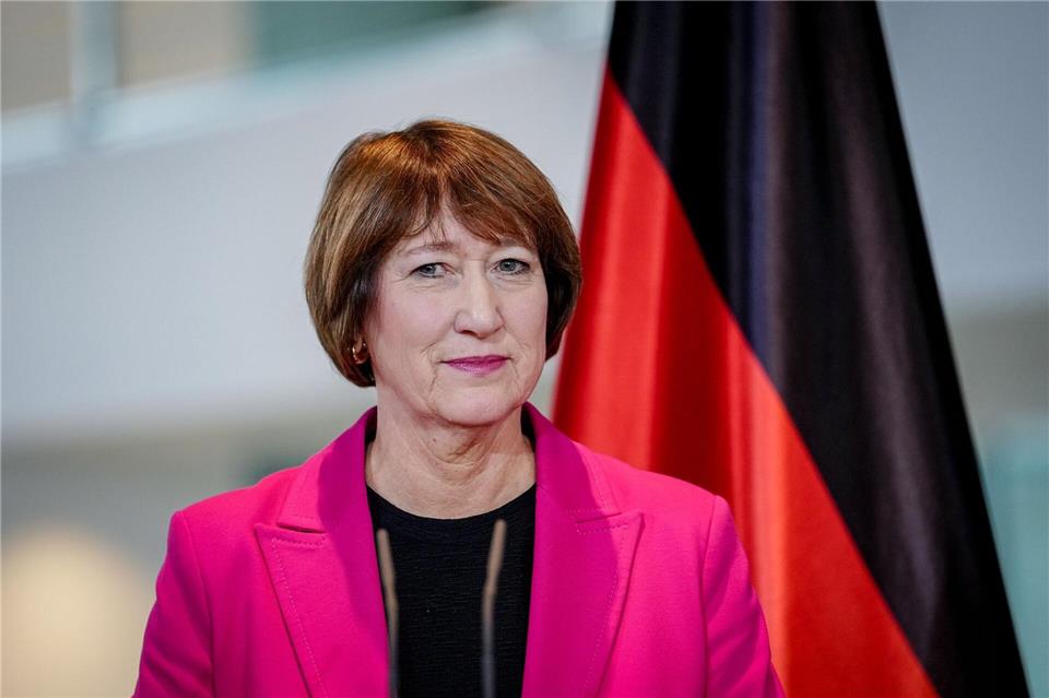 Die EU sende ein Zeichen der Schwäche, kritisierte VDA-Präsidentin Hildegard Müller. (Archivbild)Kay Nietfeld/dpa