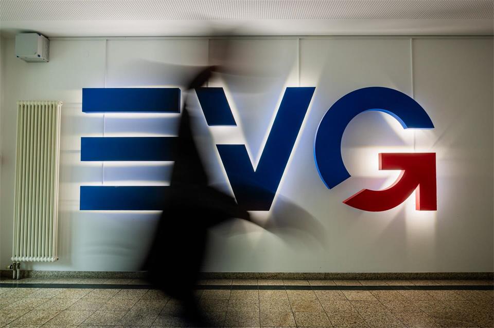 Die EVG hat ihre Drohung zurückgezogen. (Symbolbild)Christoph Soeder/dpa