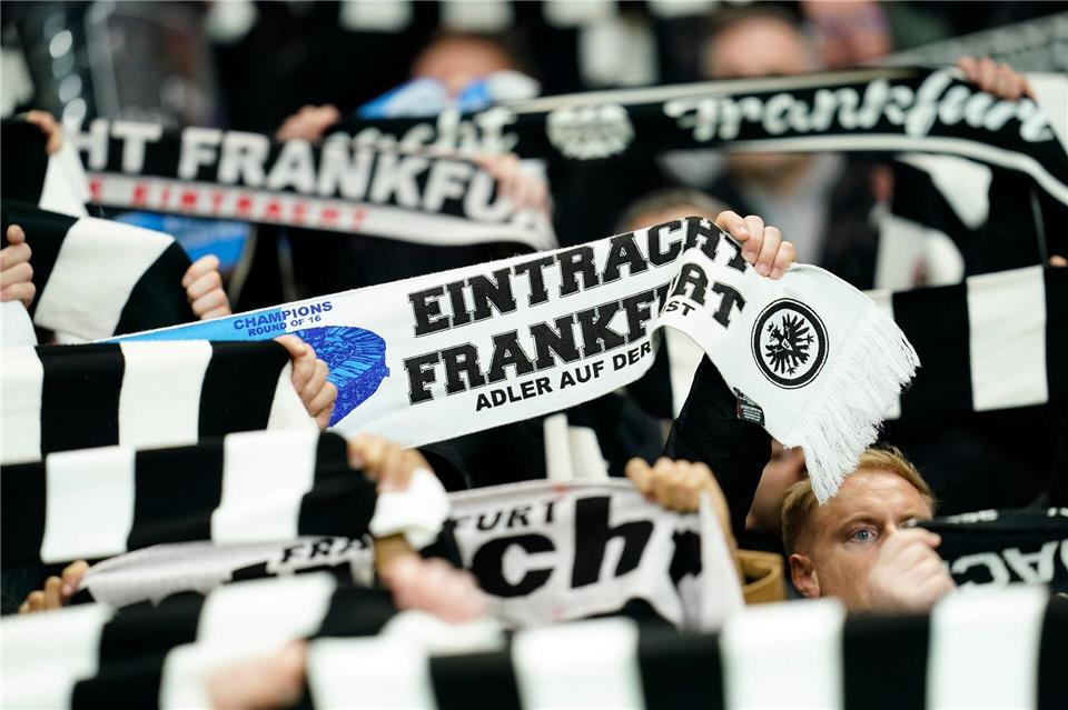 Die Eintracht warnt vor Betrug in der Königsklasse.Uwe Anspach/dpa
