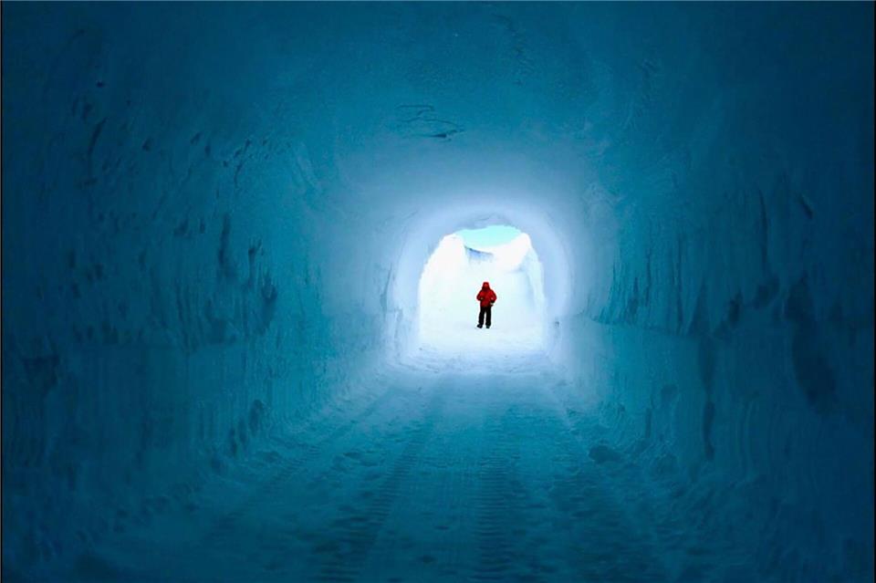 Die Eismassen sehen die Fachleute als „Zeitkapseln“.Rocco Ascione/PNRA/ENEA/IPEV/dpa