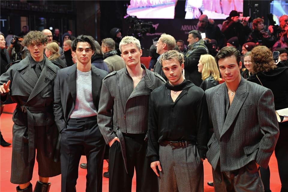 Die Elevator Boys vor einem Jahr - von links nach rechts: Bene Schulz, Jacob Rott, Luis Freitag, Julien Brown und Tim Schäcker. (Archivbild)Annette Riedl/dpa