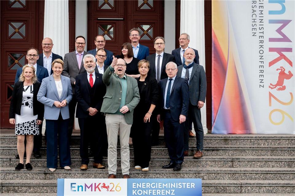 Die Energieminister der Länder senden geschlossen ein Signal nach Berlin: Sie sind für eine konsequente Umsetzung der Energiewende. Hauke-Christian Dittrich/dpa