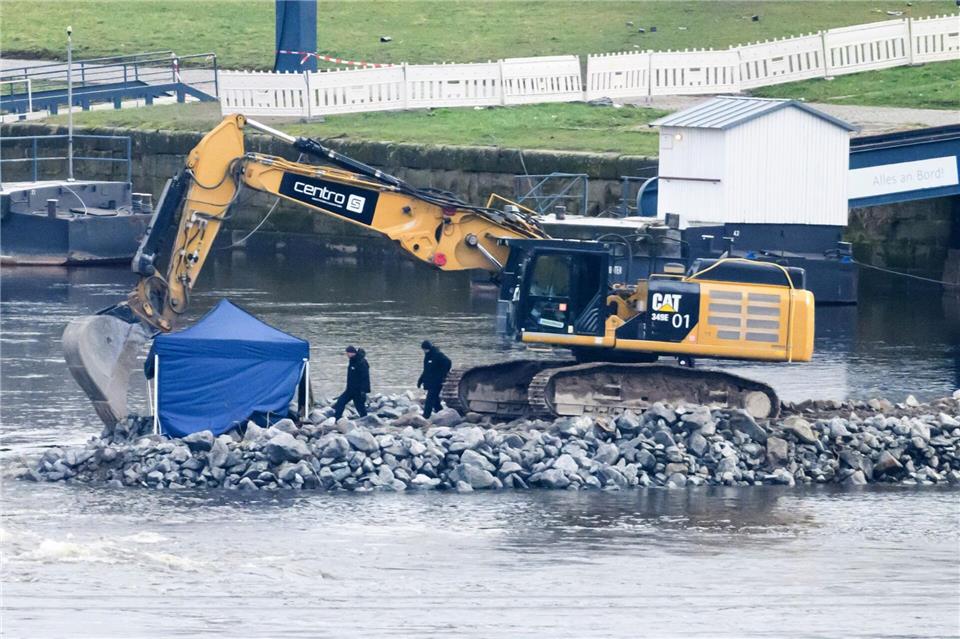 Die Entschärfung der Weltkriegsbombe in Dresden soll um die Mittagszeit beginnen.Robert Michael/dpa