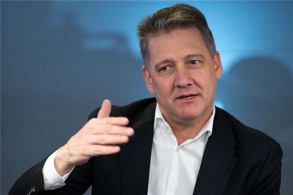 Die Entscheidung über ein US-Werk soll erst im laufenden Jahr fallen. (Archivbild)Soeren Stache/dpa