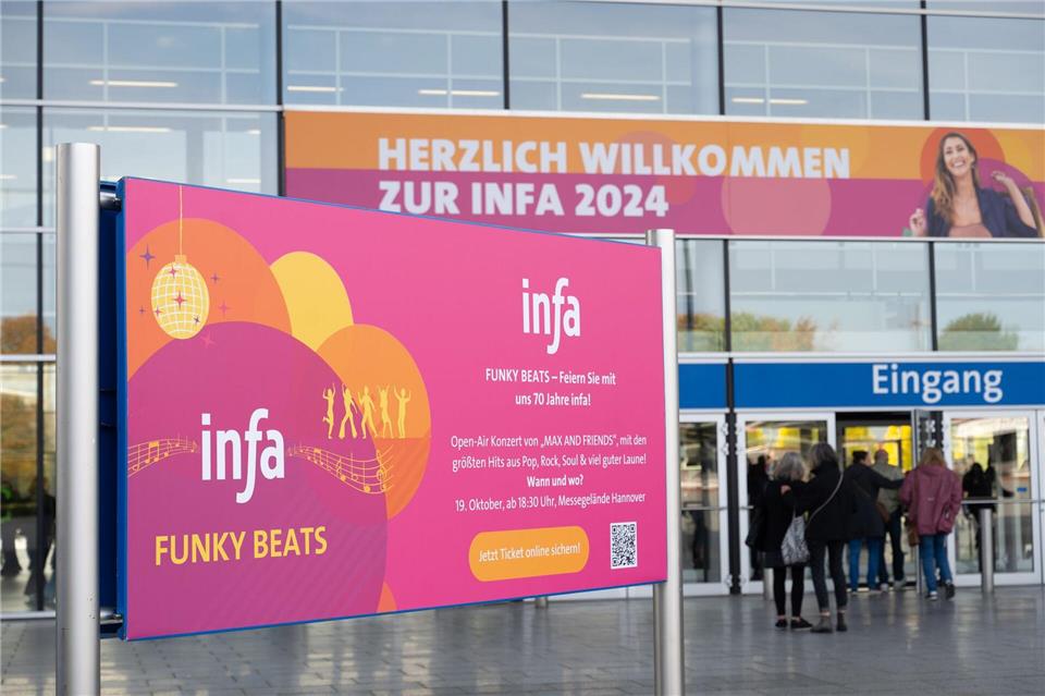 Die Erlebnis- und Einkaufsmesse Infa in Hannover ist am Wochenende in ihre 70. Auflage gestartet.Alicia Windzio/dpa