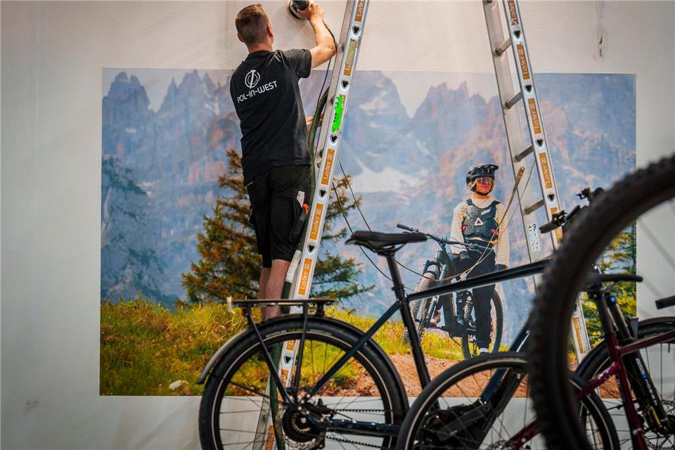 Die Eurobike ist eine internationale Messe rund um das Fahrrad, die auch für normale Radfahrer zugänglich ist.Andreas Arnold/dpa/dpa-tmn