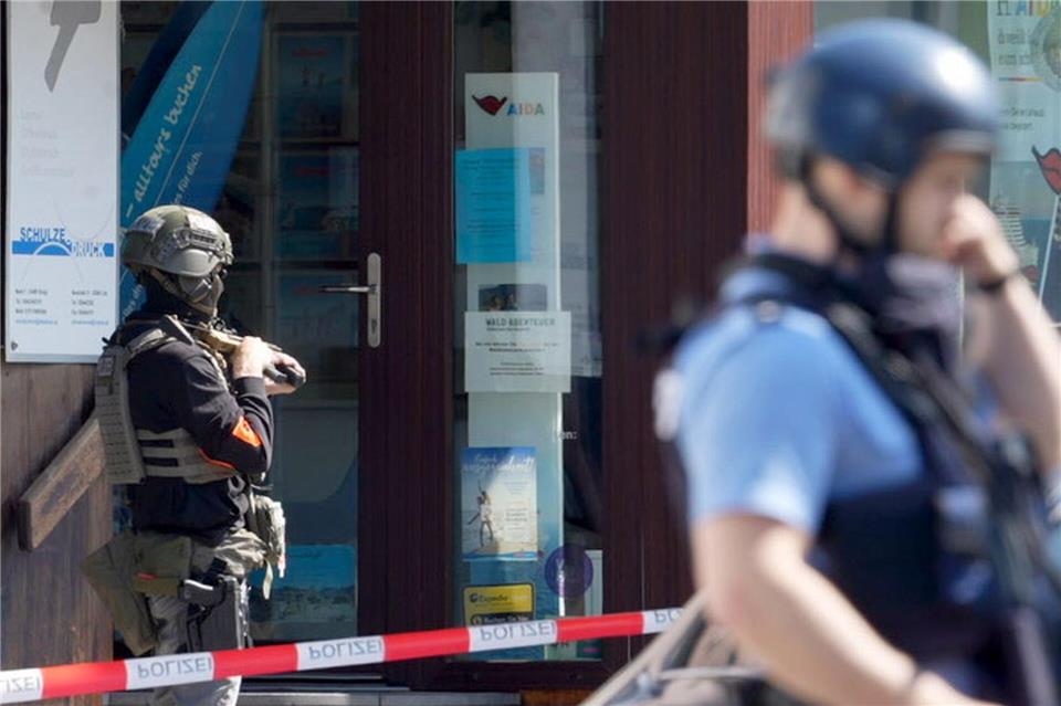 Die Fahndung läuft im ganzen Stadtgebiet.Thomas Frey/dpa