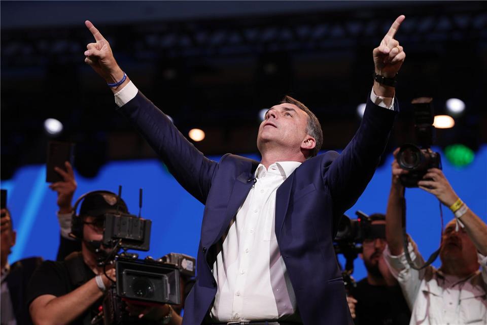 Die Familie Bolsonaro unterhält enge politische Beziehungen zu US-Präsident Donald Trump.Ettore Chiereguini/AP/dpa