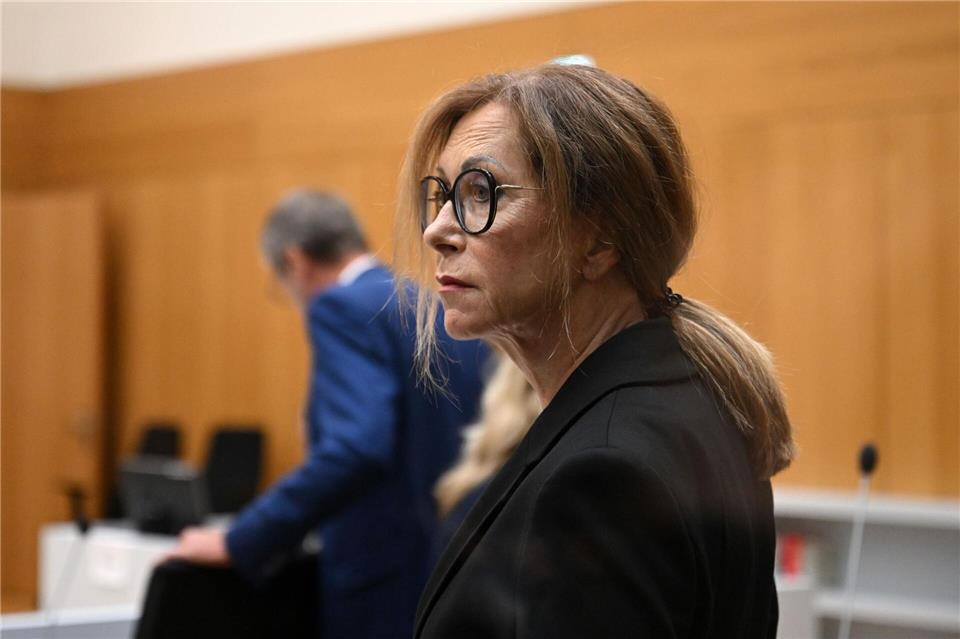 Die Familie von Rouven Laur, hier die Mutter Petra Laur, hatte auch eine Sicherungsverwahrung für den Angeklagten beantragt.Marijan Murat/dpa