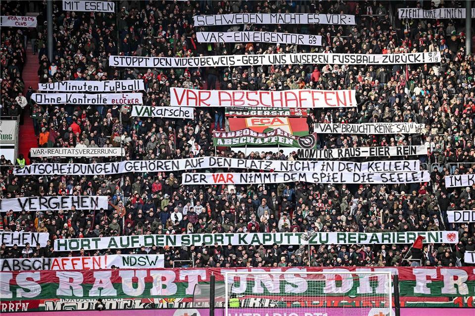 Die Fans haben den VAR satt.Harry Langer/dpa