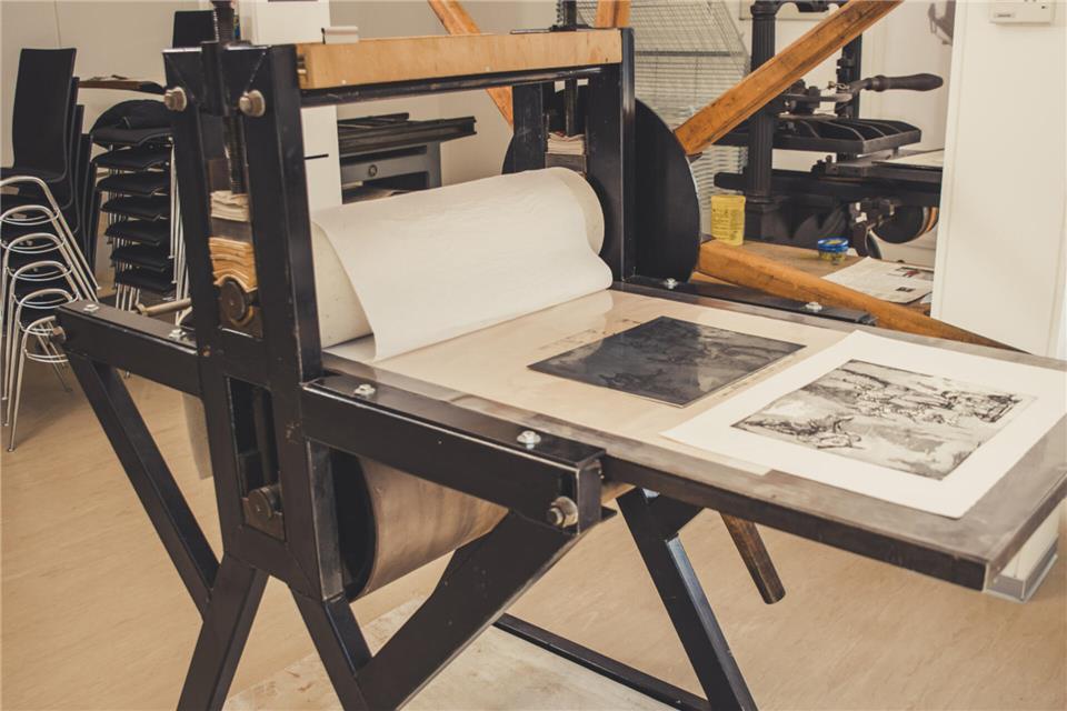 Die Farb-Druckwerkstatt ist bis August geschlossen.