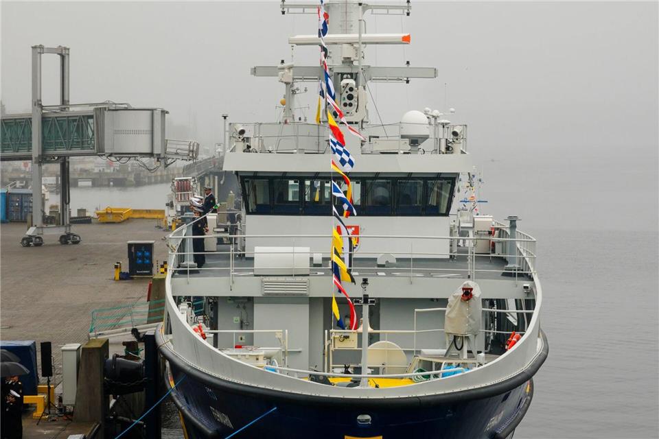 Zoll nimmt neues Schiff „Fehmarn“ in den Dienst Die „Fehmarn“ soll in der Ostsee unterwegs sein.Frank Molter/dpa