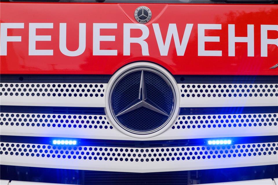 Die Feuerwehr konnte den Brand schnell unter Kontrolle bringen. (Symbolbild)Klaus-Dietmar Gabbert/dpa
