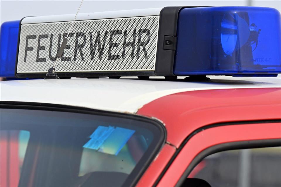 Die Feuerwehr musste in der Nacht im thüringischen Kyffhäuserkreis ausrücken. (Symbolbild)Martin Schutt/dpa-Zentralbild/dpa