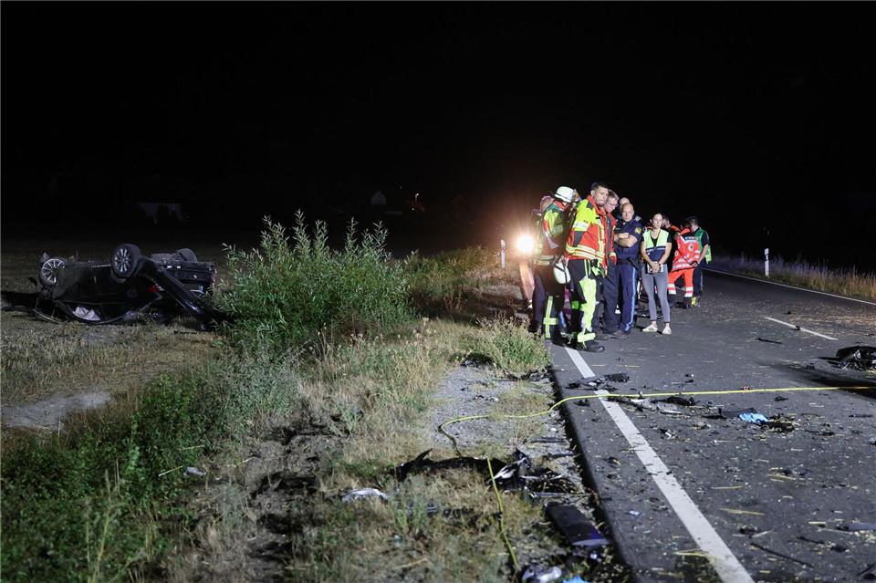 Die Feuerwehr sprach von einem „Trümmerfeld“.Daniel Löb/dpa