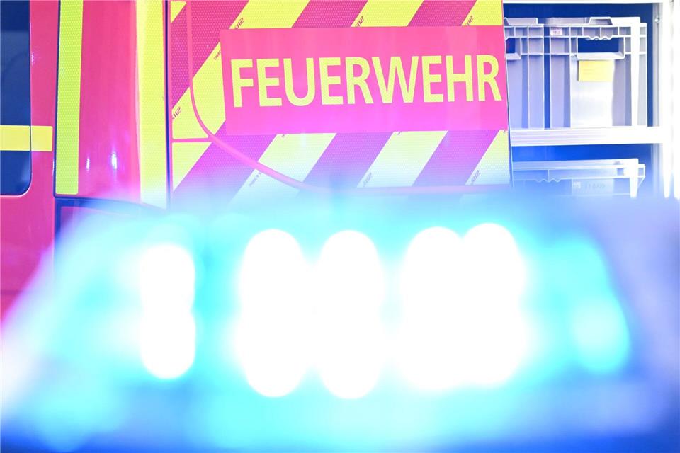 Die Feuerwehr war an der S-Bahn-Linie 1 im Einsatz. (Symbolbild)Bernd Weißbrod/dpa