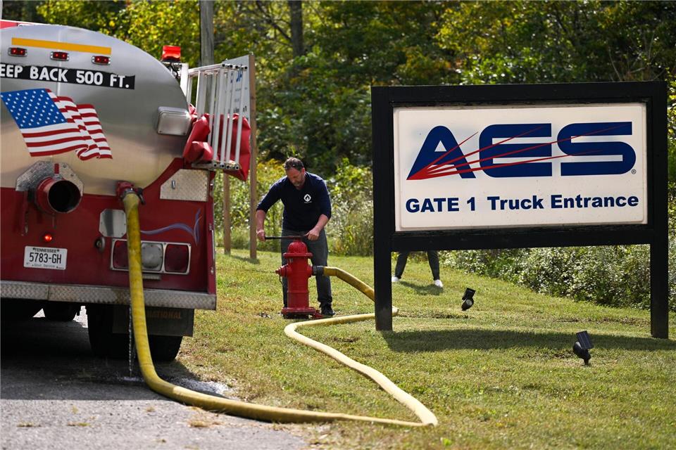 18 Vermisste nach US-Explosion - bislang keine Überlebenden Die Firma fertigt nach eigenen Angaben Sprengstoffprodukte, auch fürs Militär. John Amis/FR69715 AP/AP/dpa