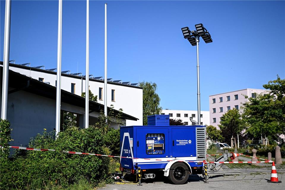 Die Firmen im Tech-Park Adlershof können zwei Tage nach dem Brandanschlag und Stromausfall immer noch nicht wieder voll arbeiten.Britta Pedersen/dpa