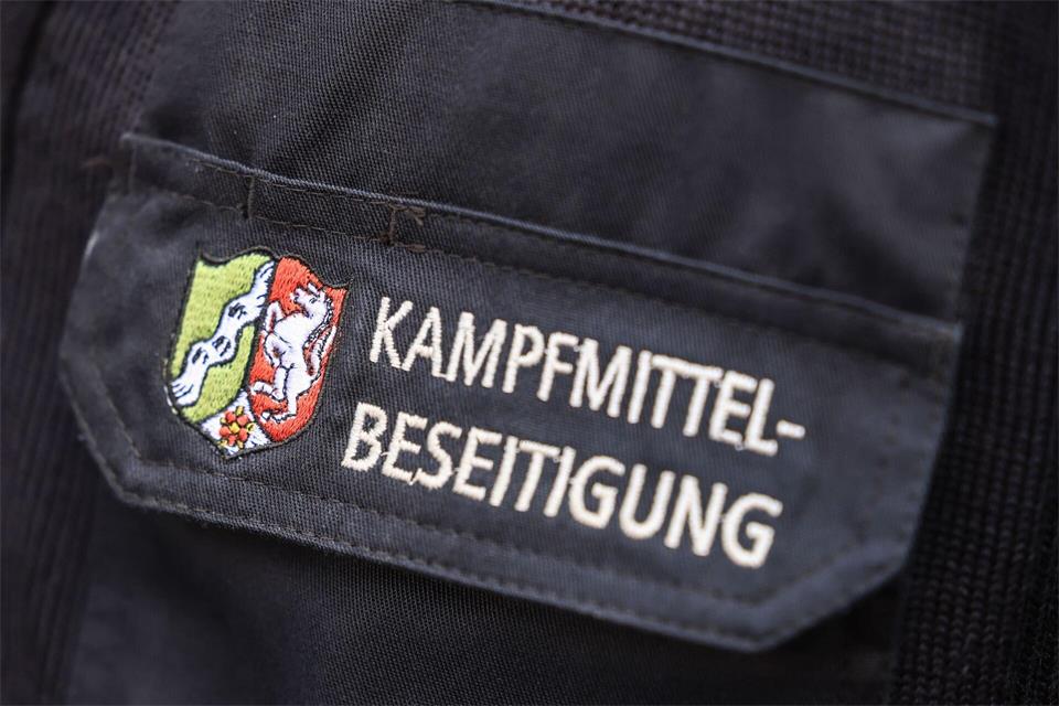 Die Fluggranate in Köln-Fühlingen wurde gesprengt. (Symbolbild)Oliver Berg/dpa