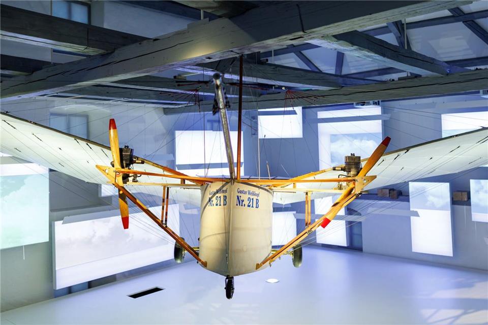 Die Flugmaschine war aus Bambus und Seide gebaut worden. Im Museum befindet sich ein Nachbau. Daniel Karmann/dpa