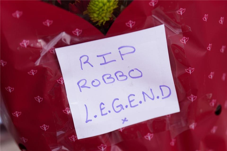 Die Forest-Fans trauern um Club-Idol John Robertson.Joe Giddens/PA Wire/dpa