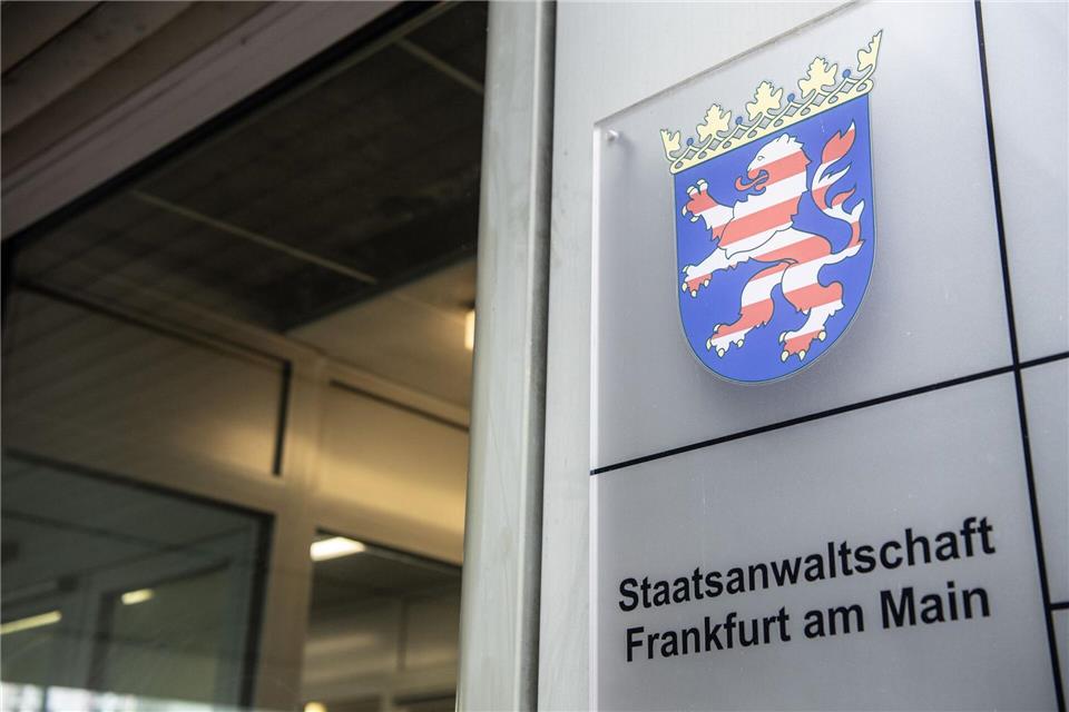 Die Frankfurter Staatsanwaltschaft ermittelte gemeinsam mit dem regionalen Ermittlungszentrum der Finanzkontrolle Schwarzarbeit beim Hauptzollamt Frankfurt am Main. (Symbolbild)Boris Roessler/dpa