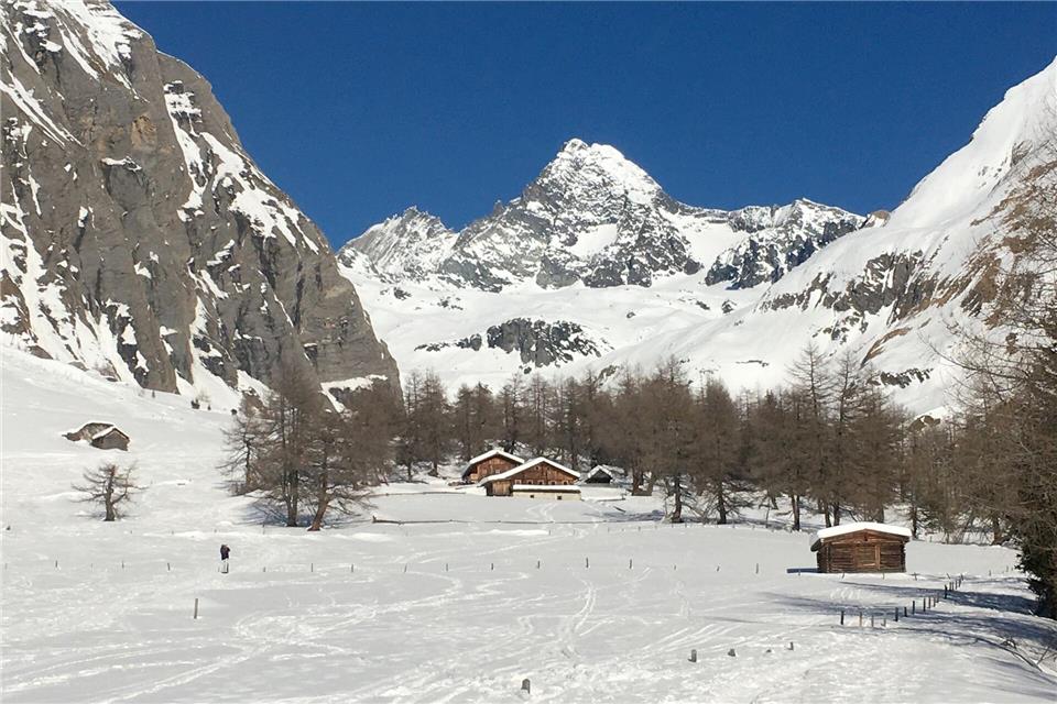 Die Frau erfror knapp unterhalb des Gipfels. (Archivbild)Joachim Hauck/dpa