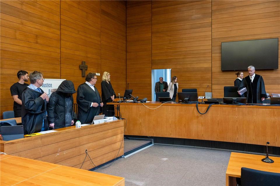 Die Frau zeigte sich untröstlich über ihre Tat. (Archivbild)Peter Kneffel/dpa