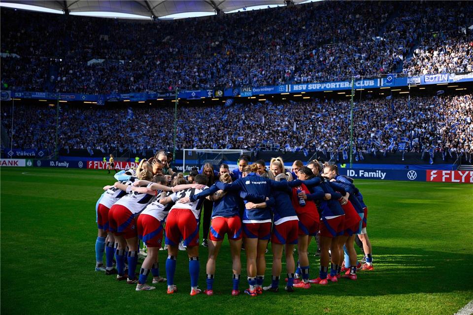 Die Frauen des Hamburger SV im Volksparkstadion. (Archivbild)Gregor Fischer/dpa