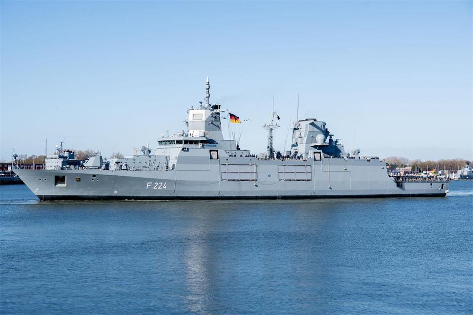 Die Fregatte Sachsen-Anhalt. (Symbolbild)Hauke-Christian Dittrich/dpa