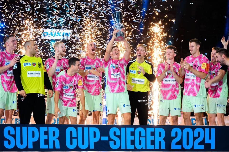 Die Füchse Berlin wollen wie im Vorjahr den Supercup gewinnen.Marco Wolf/dpa