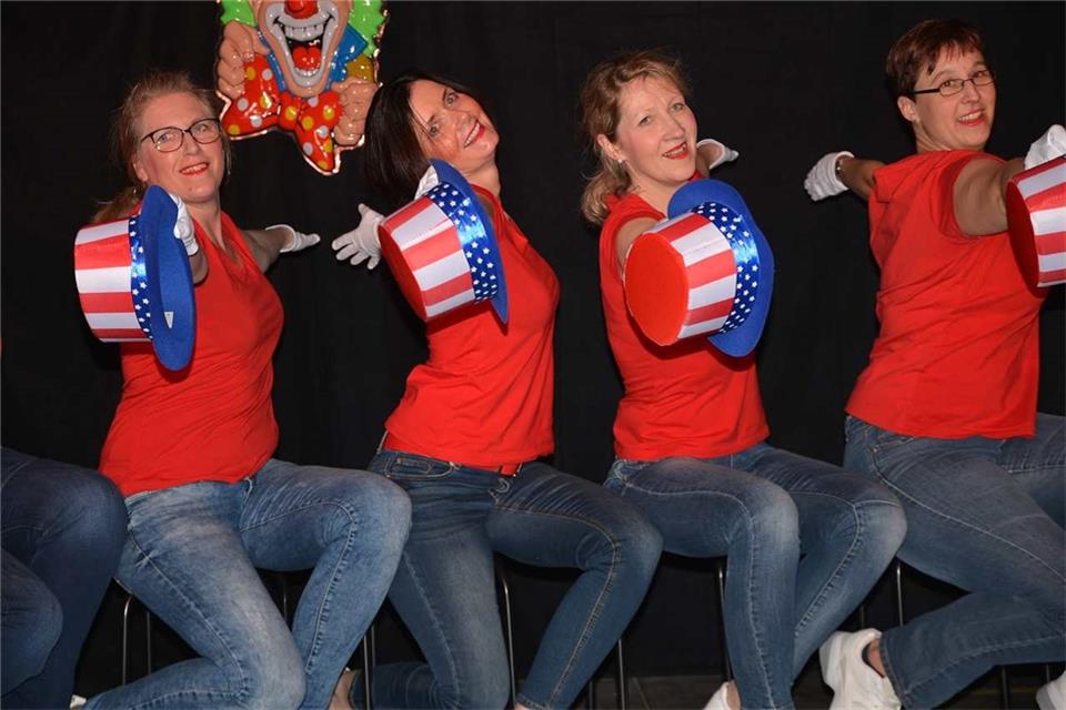 Die Fun Generation zeigte sich närrisch-sportlich beim Familienkarneval.